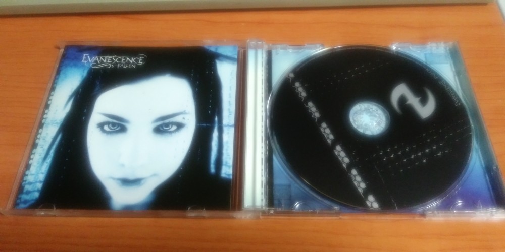 Evanescence - Fallen CD Photo