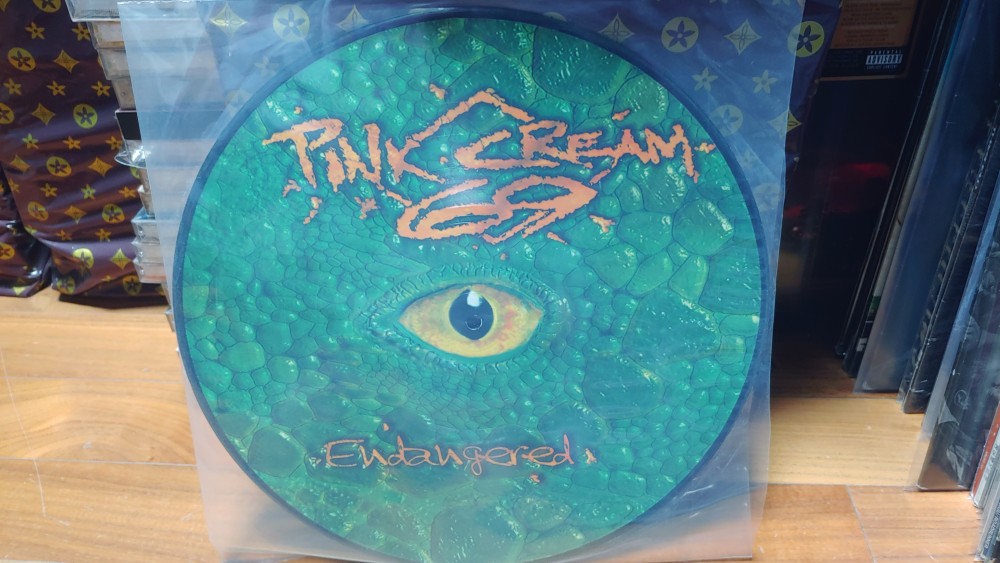 Pink Cream 69 - Endangered Vinyl Photo