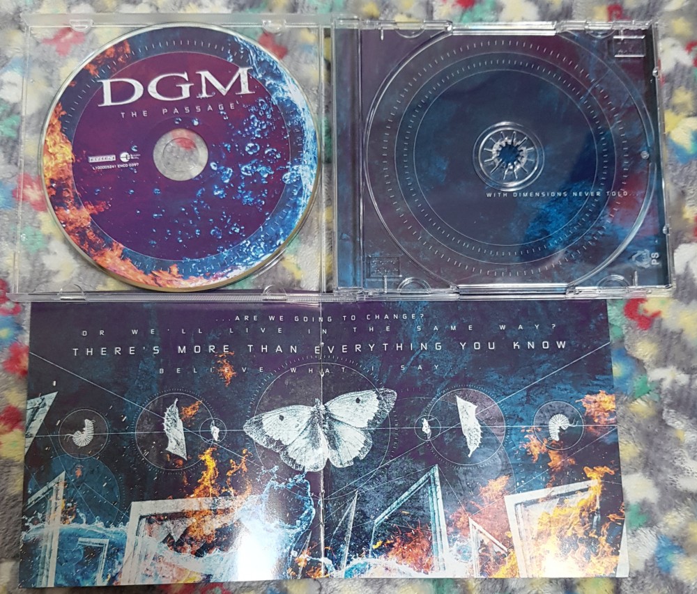 DGM - The Passage CD Photo