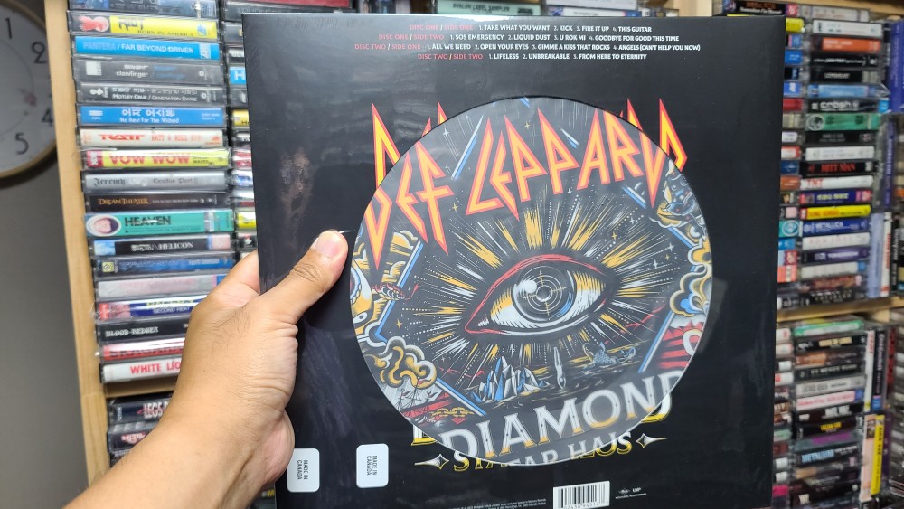 Def Leppard - Diamond Star Halos Vinyl Photo