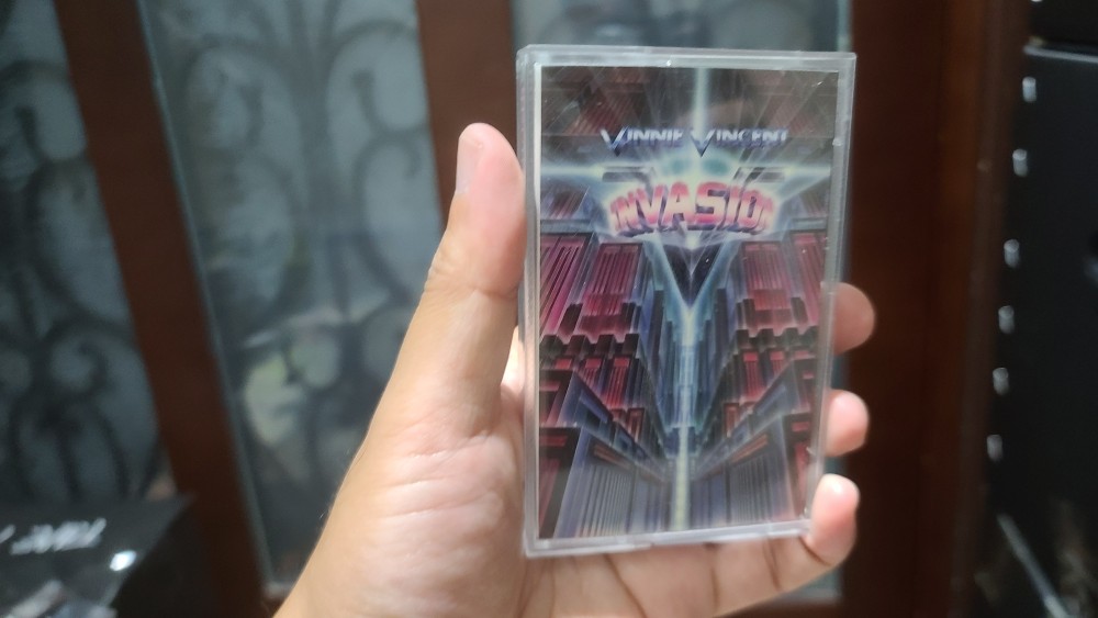 Vinnie Vincent Invasion - Vinnie Vincent Invasion Cassette Photo