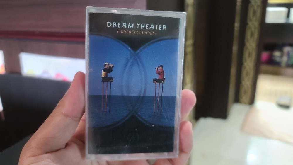 Dream Theater - Falling Into Infinity Cassette Photo