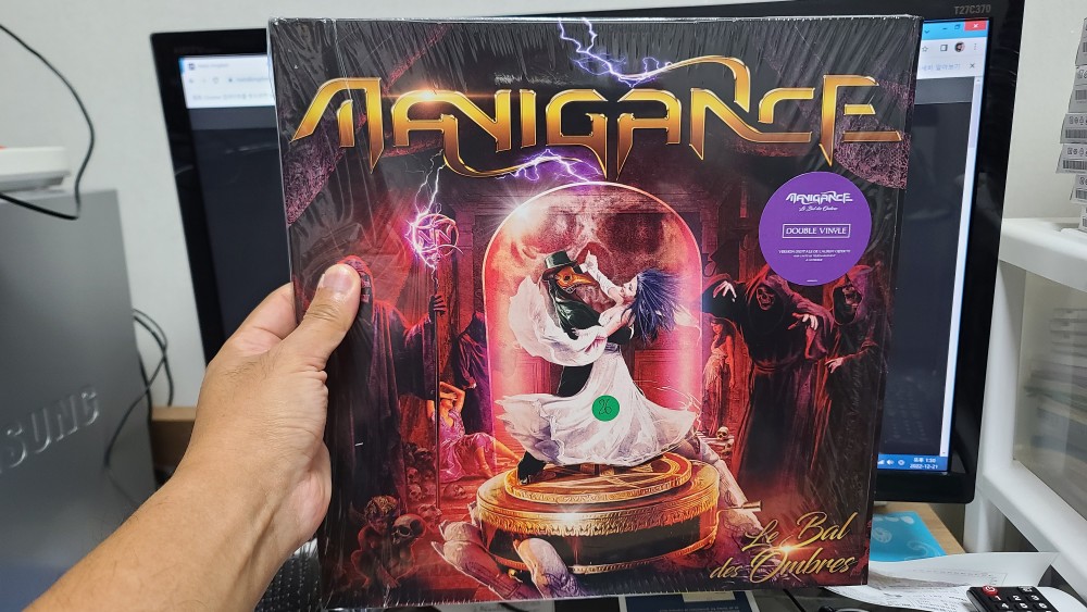 Manigance - Le Bal Des Ombres Vinyl Photo