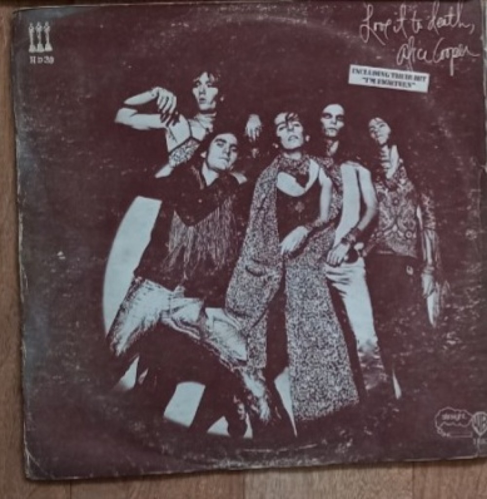 Alice Cooper - Love It to Death Vinyl Photo