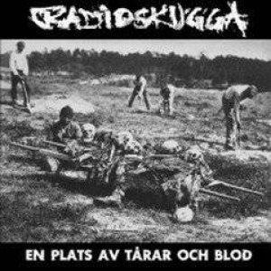 Radioskugga - En Plats av Tarar och Blod
