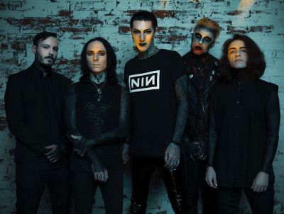 Motionless in White – Werewolf Lyrics